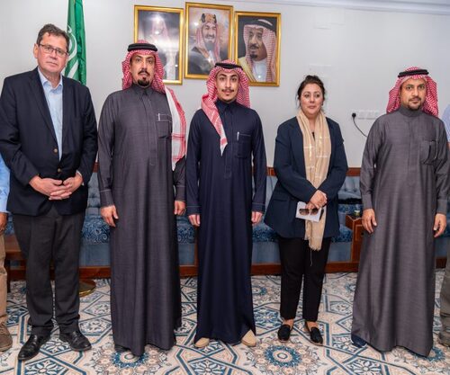 وزيرة الأعمال والتجارة البريطانية تزور مشروع الخنيقية التعديني،والعجلان: سنستثمر بـ3 مليارات دولار في 2024